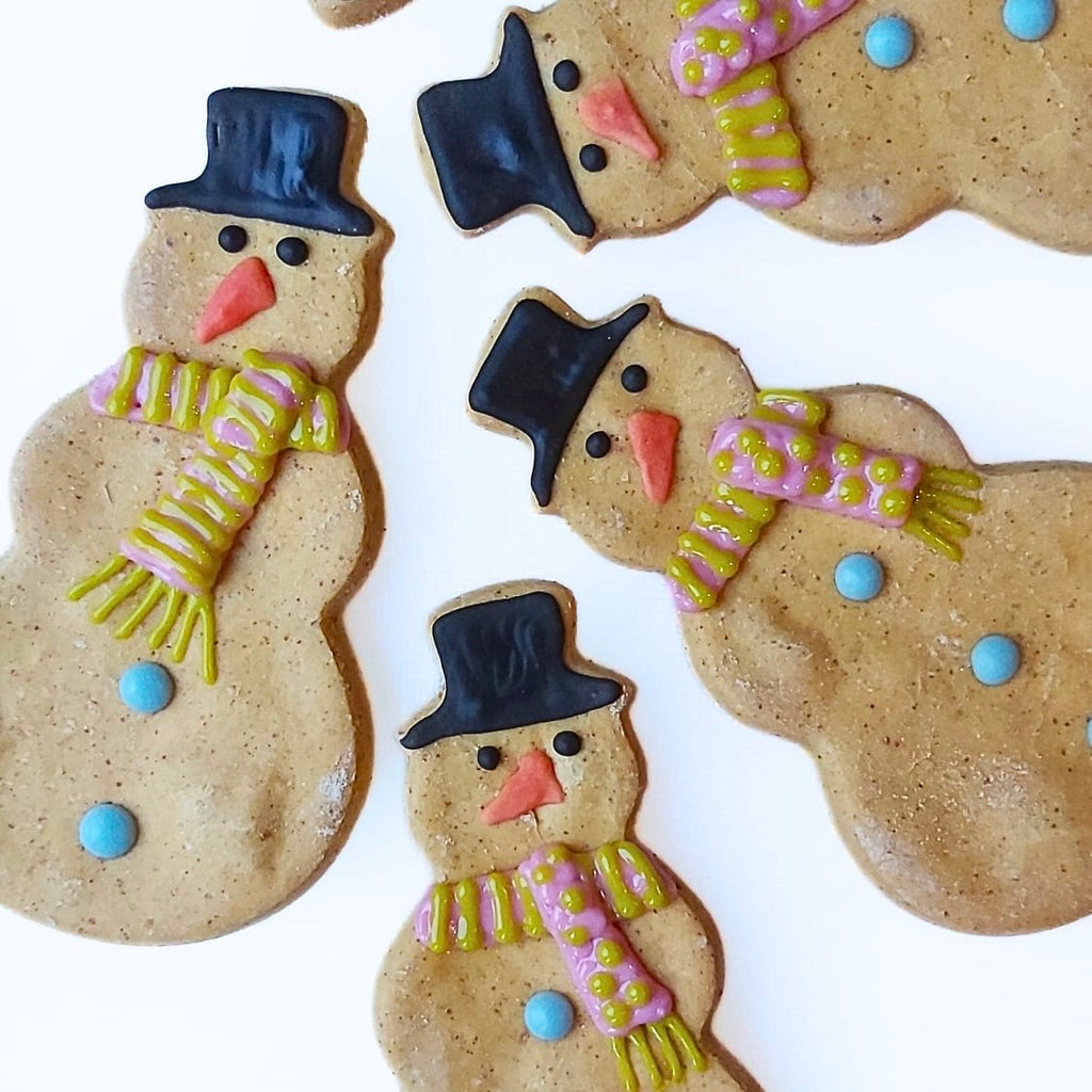 Handmade Christmas biscuits for dogs 